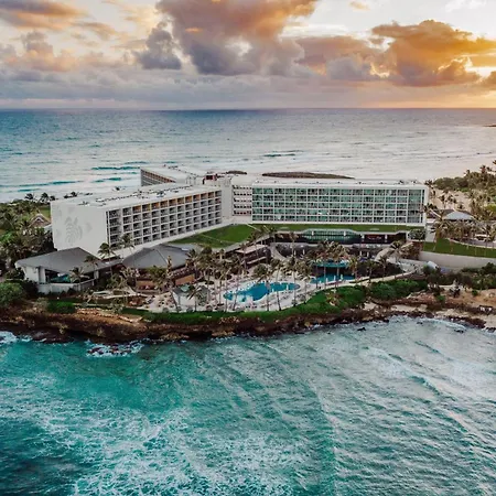 The Ritz-Carlton O'Ahu, Turtle Bay Hotel